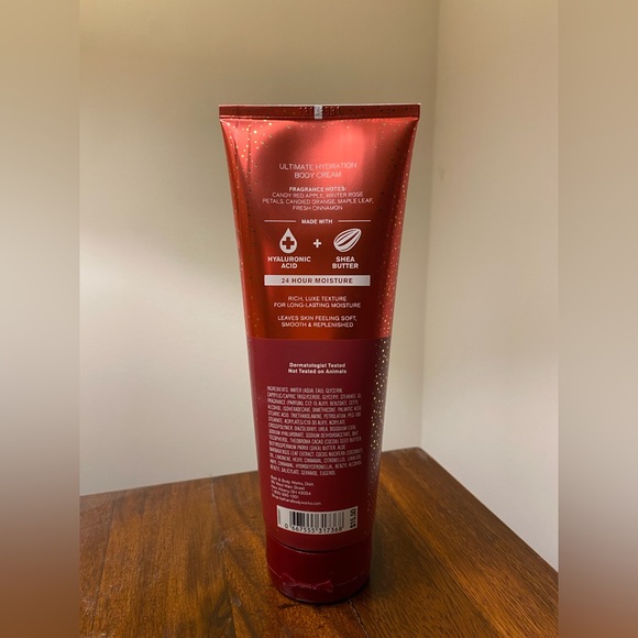 Bath and body works winter candy apple 🍎 ultra hydration body cream 8 oz / 226g - Picture 2 of 8